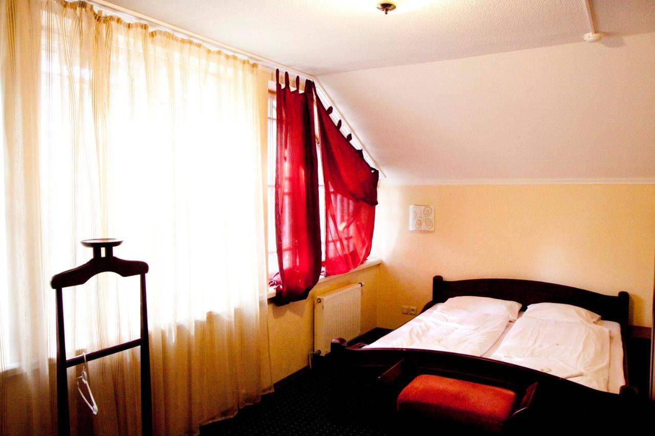 Sun Shine Apartments Jūrkalne Extérieur photo