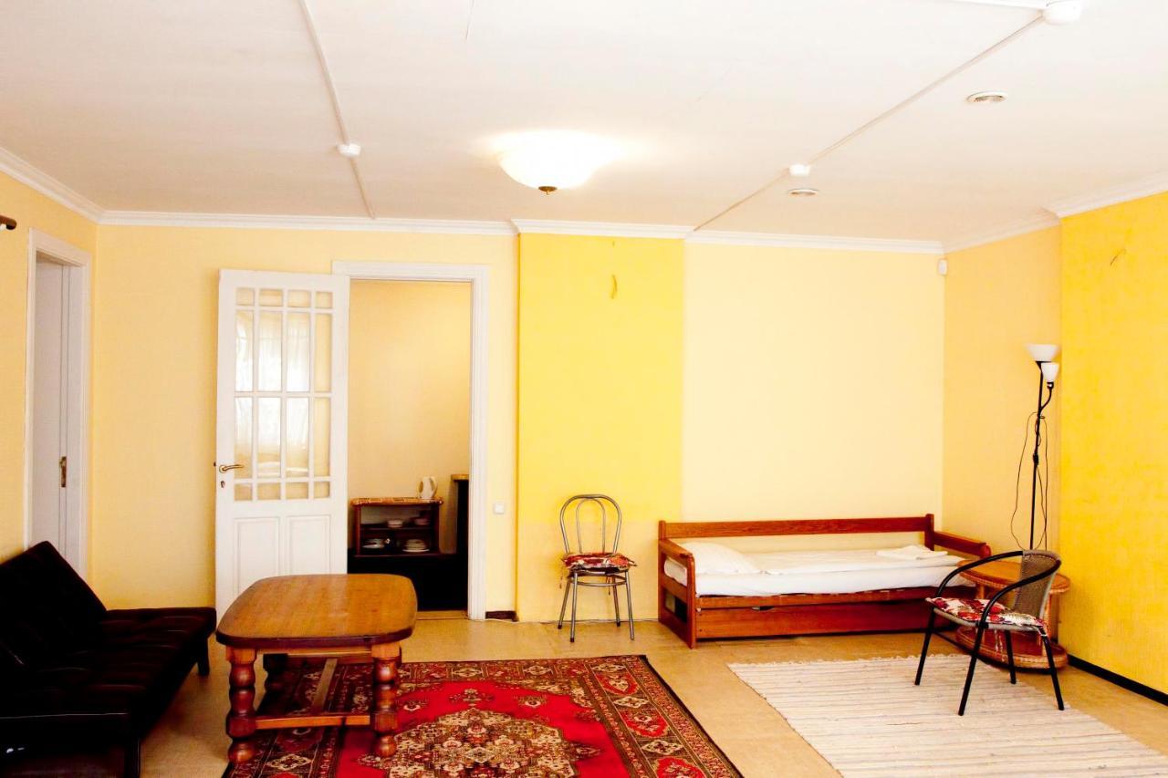 Sun Shine Apartments Jūrkalne Extérieur photo