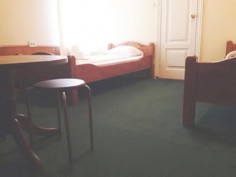 Sun Shine Apartments Jūrkalne Extérieur photo